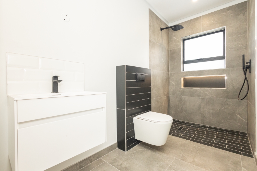 4 Bedroom Property for Sale in Sandown Western Cape